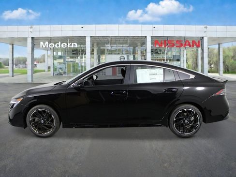 New 2026 Nissan Sentra SR FWD image 2