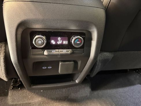 New 2026 Buick Enclave Sport Touring w/ Power Package image 23