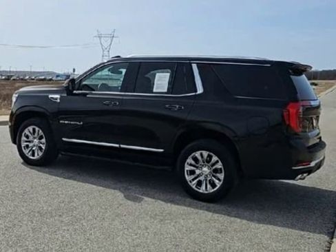 Used 2025 GMC Yukon Denali AWD/4WD image 6