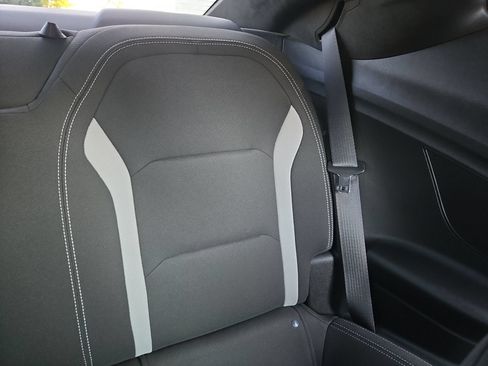 Used 2022 Chevrolet Camaro LT w/ Technology Package RWD image 14
