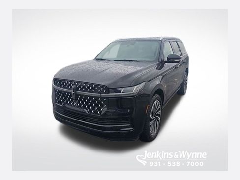 New 2026 Lincoln Navigator Black Label AWD/4WD image 1