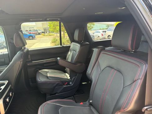 Used 2023 Ford Expedition Max Limited AWD/4WD image 37