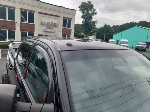 Used 2014 Toyota Tundra Limited image 9