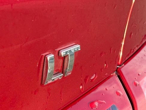 Used 2019 Chevrolet Malibu LT w/ Driver Confidence Package image 11