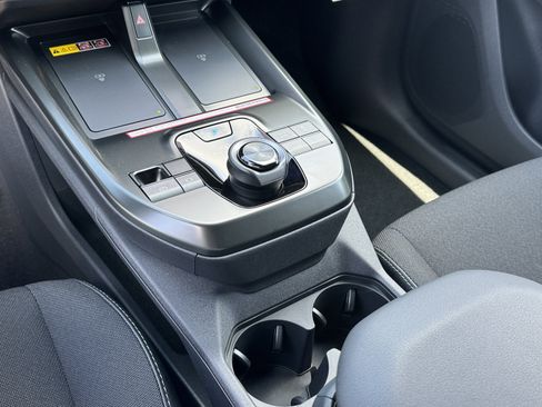 New 2026 Toyota C-HR AWD/4WD image 19