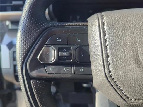 Used 2025 Toyota Tacoma SR5 image 14