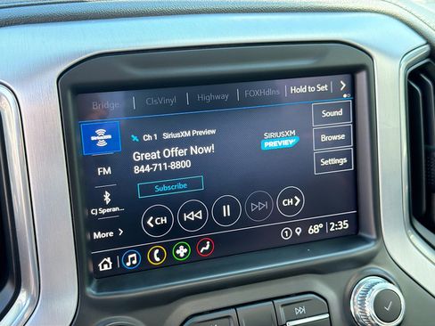 Used 2022 GMC Sierra 2500 SLT image 30