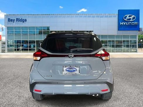 Used 2023 Nissan Kicks SV FWD image 8