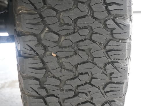 Used 2023 Jeep Wrangler Rubicon w/ Cold Weather Group AWD/4WD image 33