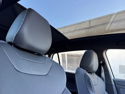 New 2026 Volkswagen ID.4 Pro S RWD image 17