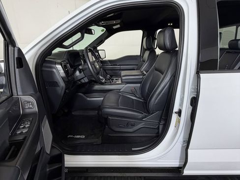 Used 2025 Ford F150 Lariat w/ Equipment Group 501A Mid AWD/4WD image 8