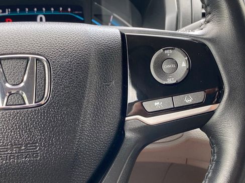 Used 2023 Honda Odyssey Touring image 18