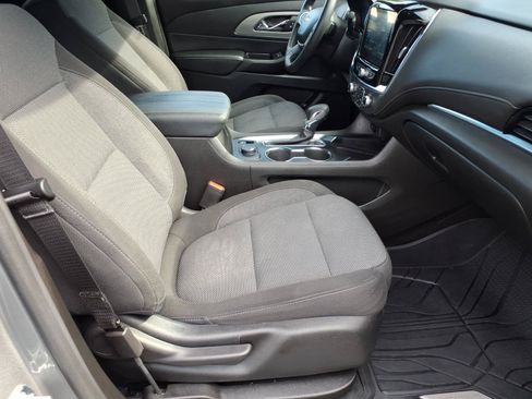 Certified 2023 Chevrolet Traverse LT w/ LPO, Floor Liner Package AWD/4WD image 8