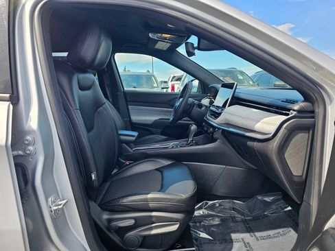 Used 2024 Jeep Compass Latitude AWD/4WD image 10