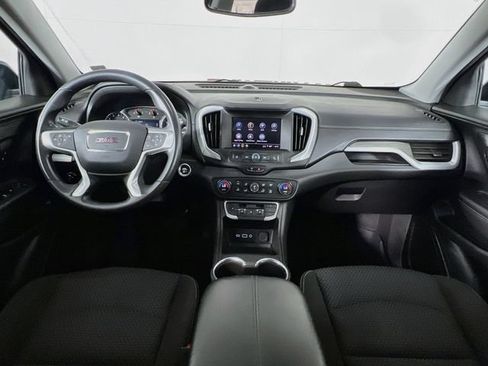 Used 2022 GMC Terrain SLE w/ Driver Convenience Package FWD image 24