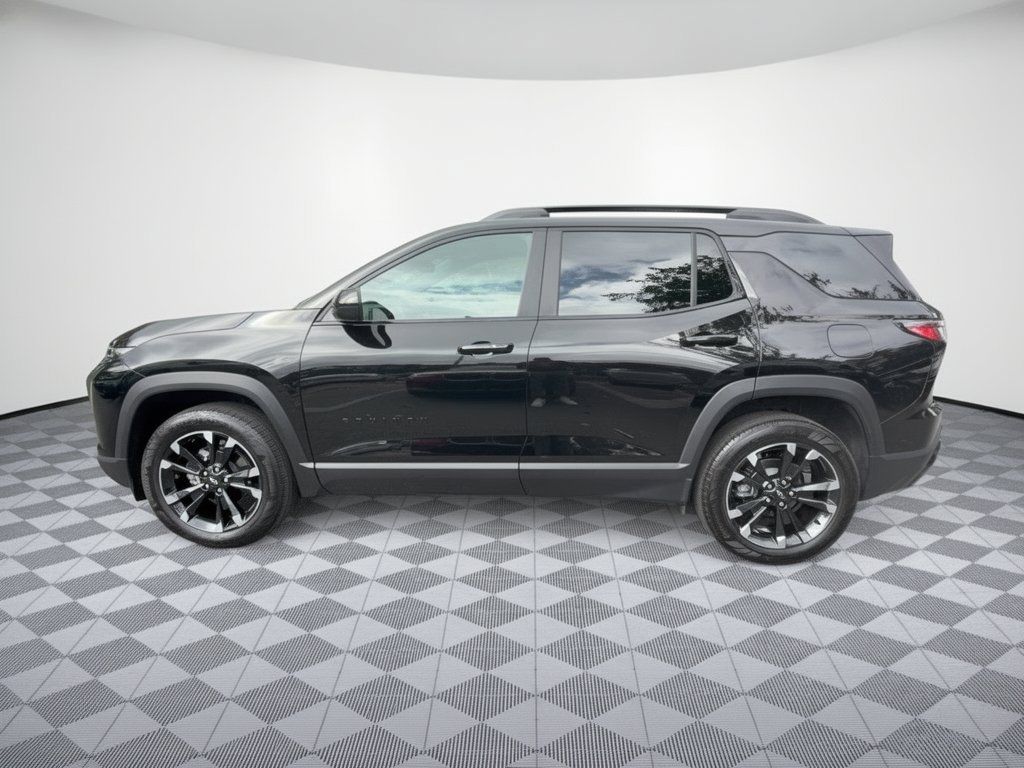 Used 2026 Chevrolet Equinox RS w/ Convenience Package III AWD/4WD image 2