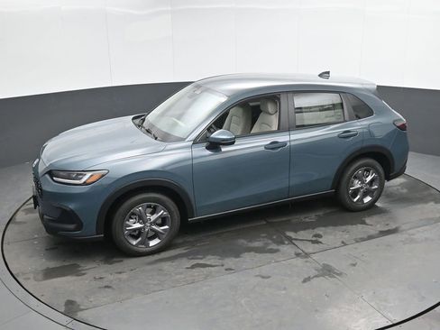 New 2026 Honda HR-V LX image 33