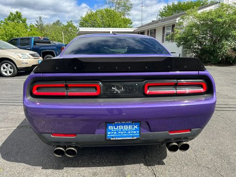 Used 2019 Dodge Challenger R/T w/ Blacktop Package RWD image 5