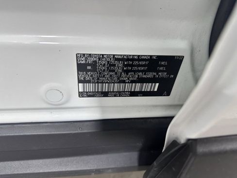 Used 2023 Toyota RAV4 XLE image 32