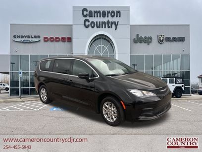 New 2025 Chrysler Voyager LX