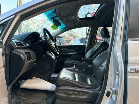 Used 2011 Honda Odyssey EX-L image 17