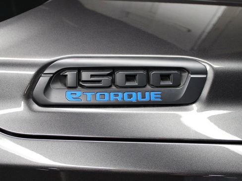 New 2026 RAM 1500 4x4 Crew Cab image 35