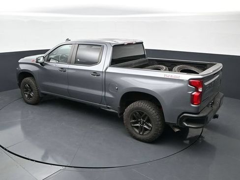 Used 2021 Chevrolet Silverado 1500 Custom Trail Boss w/ LPO, Dark Essentials Package AWD/4WD image 35