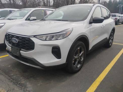 Used 2025 Ford Escape ST-Line AWD/4WD image 4