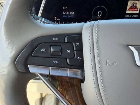 Used 2021 Cadillac Escalade ESV Sport Platinum image 31