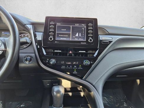 Used 2023 Toyota Camry SE w/ Convenience Package FWD image 13