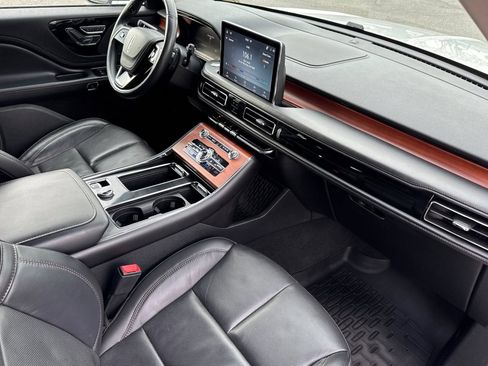 Certified 2022 Lincoln Aviator Grand Touring w/ Elements Package Plus AWD/4WD image 27
