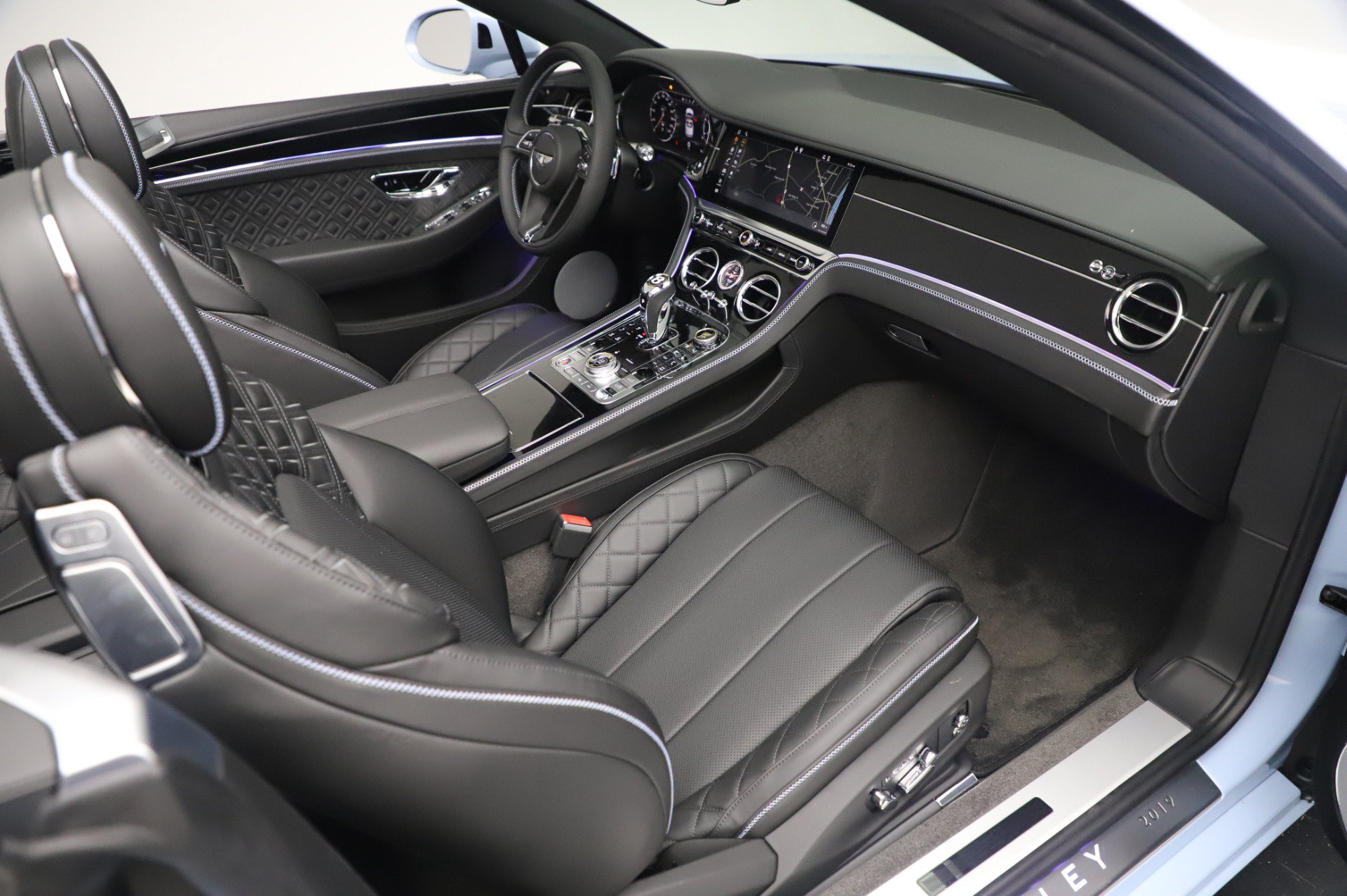 Used 2020 Bentley Continental GT V8 AWD/4WD image 28