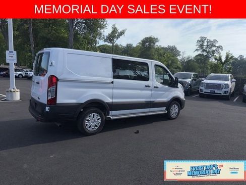Used 2024 Ford Transit 250 Low Roof w/ Exterior Upgrade Package RWD image 8
