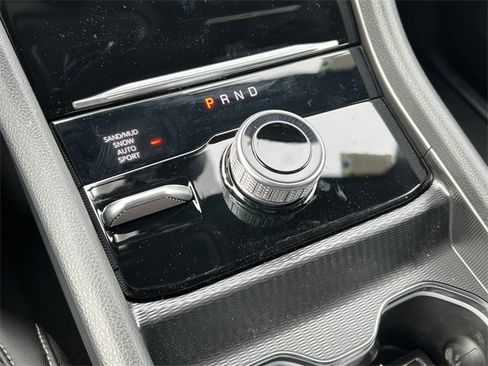 New 2026 Jeep Grand Cherokee Altitude image 26