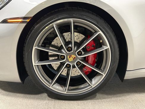 Certified 2020 Porsche 911 Carrera S image 38