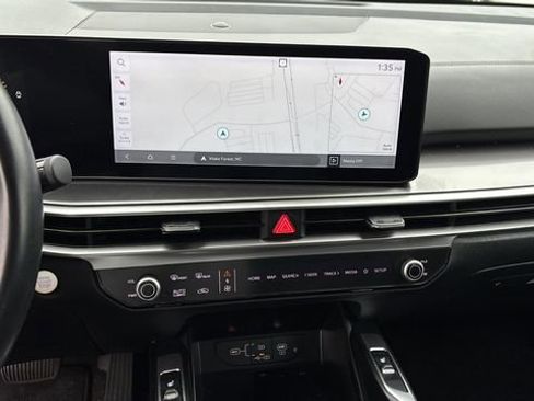 Used 2025 Kia Sorento S w/ Panoramic Sunroof Package FWD image 25