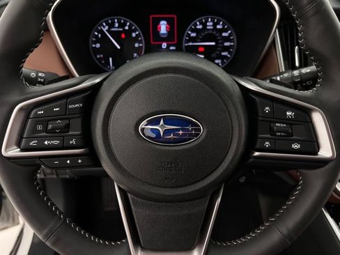 Used 2025 Subaru Outback Touring XT AWD/4WD image 16