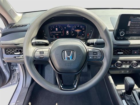 Certified 2023 Honda Accord EX image 13