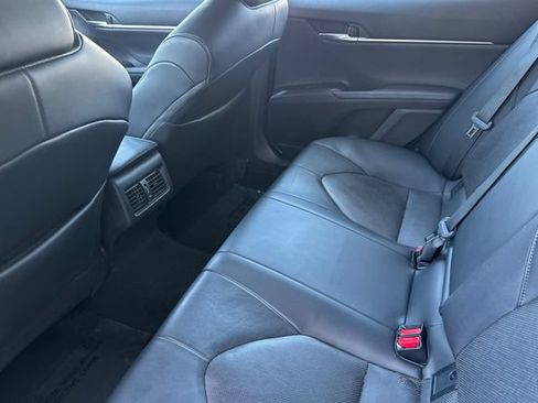 Used 2024 Toyota Camry XLE FWD image 14