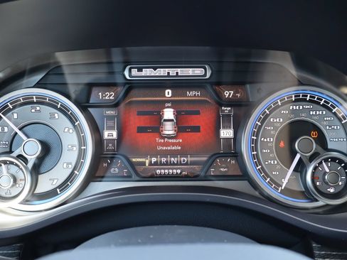 Used 2022 RAM 1500 Limited AWD/4WD image 10