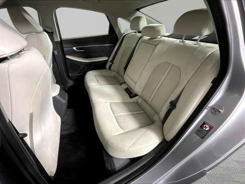 Used 2023 Hyundai Sonata SEL FWD image 21