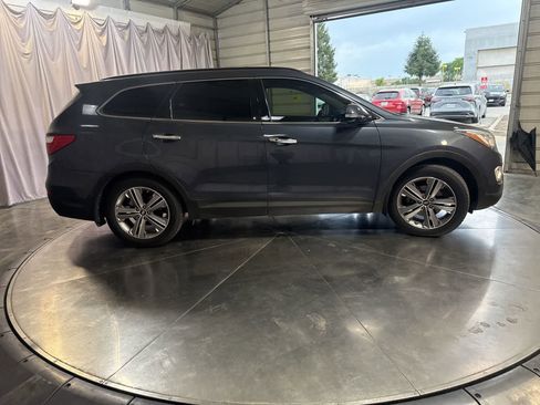 Used 2015 Hyundai Santa Fe Limited w/ Option Group 04 image 4