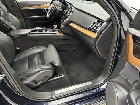 Used 2019 Volvo XC90 T6 Inscription w/ Advanced Package image 26