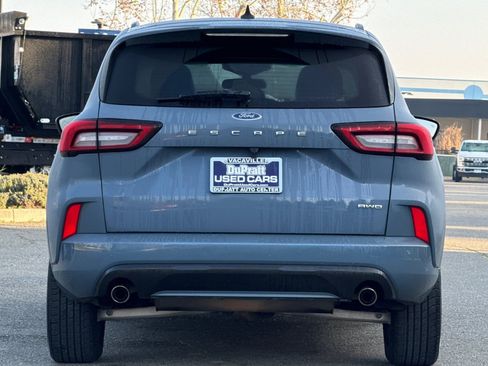 Certified 2023 Ford Escape ST-Line image 5