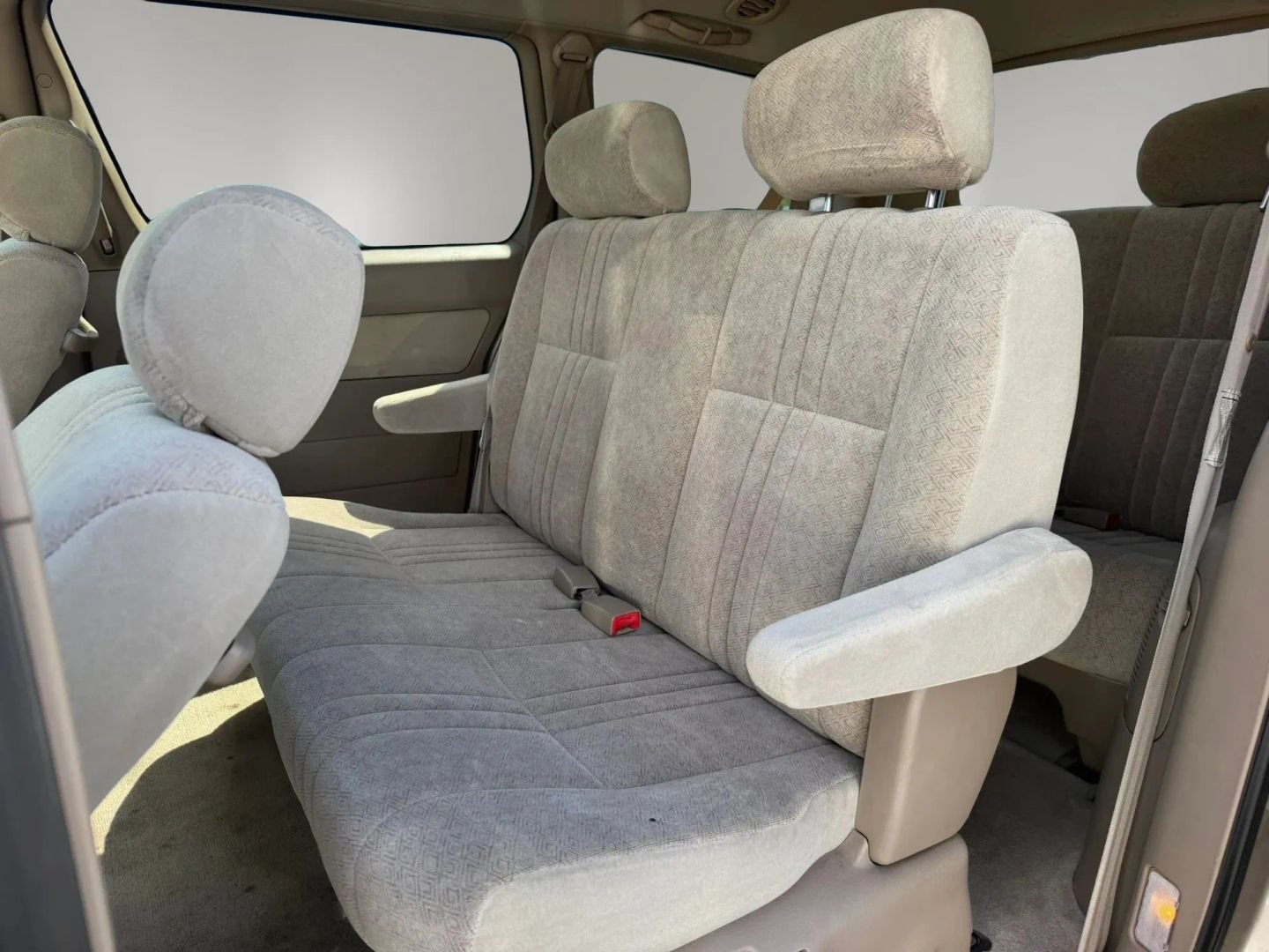 Used 2000 Toyota Sienna CE w/ CE Extra Value Pkg FWD image 13