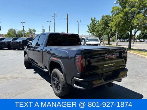 Used 2024 GMC Sierra 3500 AT4 w/ AT4 Premium Plus Package AWD/4WD image 4
