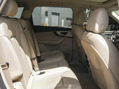 Used 2019 Audi Q7 2.0T Premium Plus w/ Premium Plus Package AWD/4WD image 14