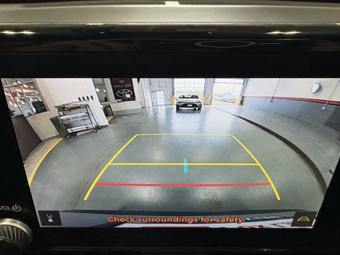 Used 2024 Toyota RAV4 LE AWD/4WD image 23