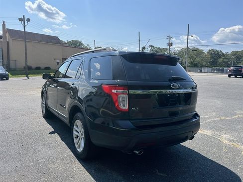 Used 2012 Ford Explorer XLT AWD/4WD image 5