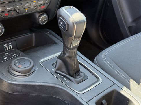 Used 2021 Ford Ranger XLT w/ Equipment Group 302A High image 27